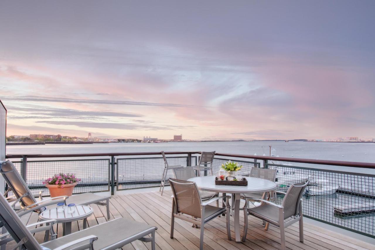 Boston Yacht Haven Hotel Luaran gambar